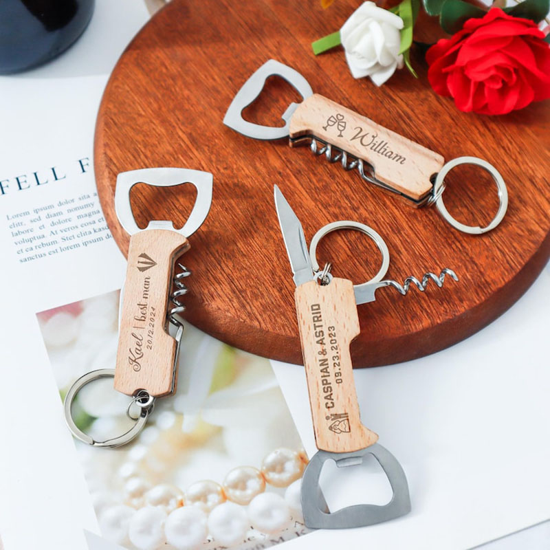 結婚式の贈り物、ワインツール、ワインボトルオープナー、コルク - Bottle Opener Keyring のレビューと価格